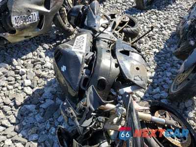 Piąte zdjęcie samochodu w środku: 2013 SUZUKI GSX1300 RA VIN:JS1GX72BXD2100306 - miniatura