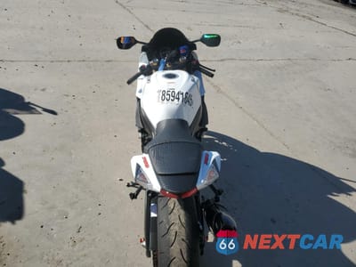 Zdjęcie 6 z 11 samochodu: 2025 SUZUKI GSX-R750 VIN:JS1GR7MAXS7101728 - miniatura