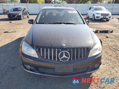Piąte zdjęcie samochodu w środku: 2011 MERCEDES-BENZ C 300 4MATIC VIN:WDDGF8BB7BR147141 - miniatura