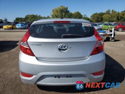 Zdjęcie 6 z 12 samochodu: 2017 HYUNDAI ACCENT SE VIN:KMHCT5AE5HU336836 - miniatura