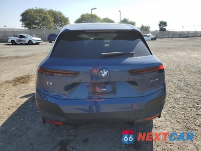 Zdjęcie 6 z 15 samochodu: 2022 BMW IX XDRIVE50 VIN:WB523CF05NCK62381 - miniatura