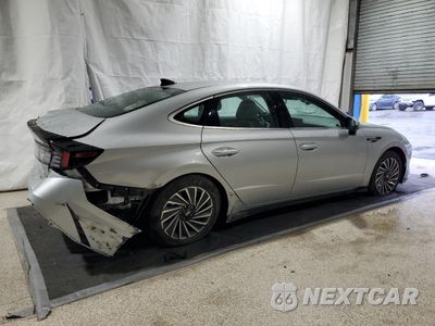 Trzecie zdjęcie samochodu z tyłu: 2025 HYUNDAI SONATA HYBRID VIN:KMHL34JJ0SA123129 - miniatura