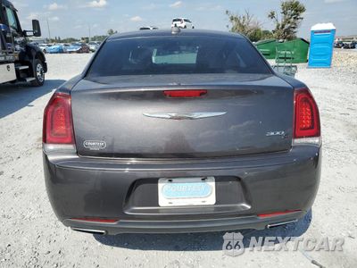 Zdjęcie 6 z 12 samochodu: 2015 CHRYSLER 300 S VIN:2C3CCABG7FH908765 - miniatura