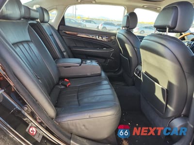 Zdjęcie 10 z 13 samochodu: 2011 HYUNDAI EQUUS SIGNATURE VIN:KMHGH4JF8BU042490 - miniatura