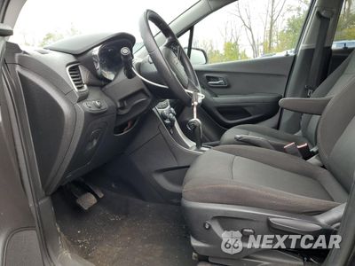Zdjęcie 7 z 14 samochodu: 2017 CHEVROLET TRAX 1LT VIN:3GNCJPSB3HL135304 - miniatura