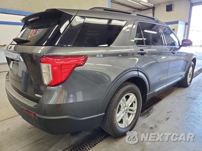 Trzecie zdjęcie samochodu z tyłu: 2020 FORD EXPLORER XLT VIN:1FMSK8DH1LGB27784 - miniatura