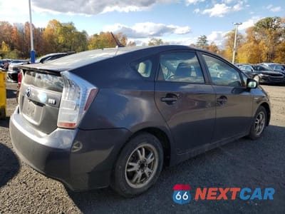 Trzecie zdjęcie samochodu z tyłu: 2011 TOYOTA PRIUS VIN:JTDKN3DU7B0264277 - miniatura