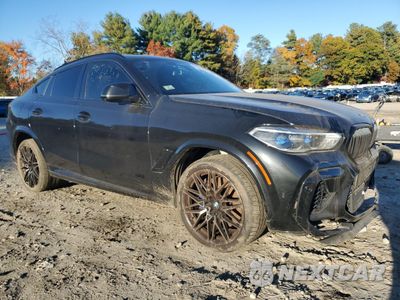 Czwarte zdjęcie samochodu z boku: 2020 BMW X6 M VIN:5YMCY0C02L9C65644 - miniatura