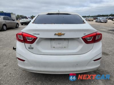 Zdjęcie 6 z 11 samochodu: 2017 CHEVROLET CRUZE LT VIN:1G1BE5SM4H7186824 - miniatura