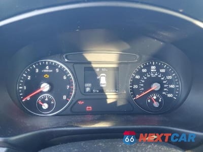 Zdjęcie 9 z 12 samochodu: 2019 KIA SORENTO L VIN:5XYPG4A3XKG561152 - miniatura