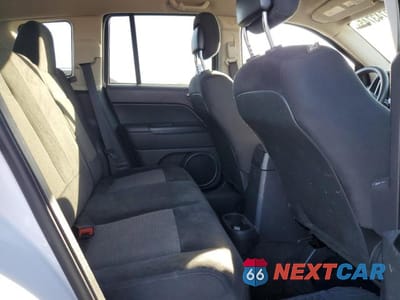 Zdjęcie 11 z 13 samochodu: 2014 JEEP COMPASS SPORT VIN:1C4NJCBA4ED812086 - miniatura