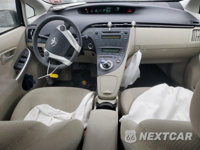Zdjęcie 8 z 12 samochodu: 2011 TOYOTA PRIUS VIN:JTDKN3DU2B0260959 - miniatura