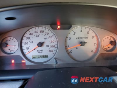 Zdjęcie 9 z 13 samochodu: 2001 NISSAN XTERRA XE VIN:5N1ED28Y11C551677 - miniatura