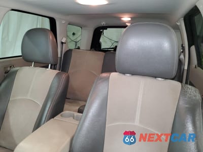 Zdjęcie 10 z 15 samochodu: 2009 MERCURY MARINER PREMIER VIN:4M2CU87G69KJ20450 - miniatura