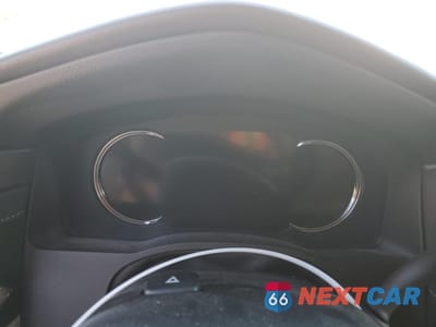 Zdjęcie 9 z 12 samochodu: 2018 CADILLAC ESCALADE ESV LUXURY VIN:1GYS3HKJXJR109349 - miniatura