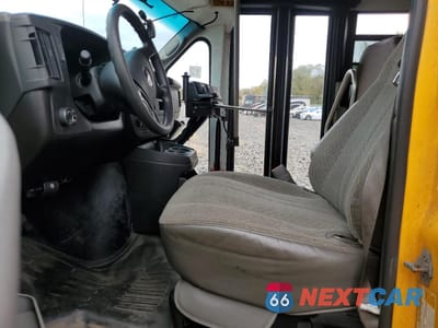 Zdjęcie 7 z 13 samochodu: 2008 CHEVROLET MICRO BIRD G3500 - SCHOOL BUS VIN:1GBHG31C981224399 - miniatura