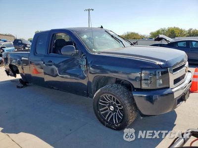Czwarte zdjęcie samochodu z boku: 2011 CHEVROLET SILVERADO C1500 LS VIN:1GCRCREA3BZ252487 - miniatura