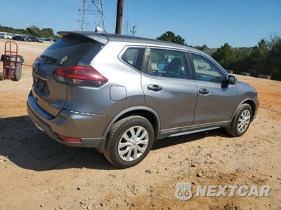 Trzecie zdjęcie samochodu z tyłu: 2018 NISSAN ROGUE S VIN:KNMAT2MV3JP556910 - miniatura