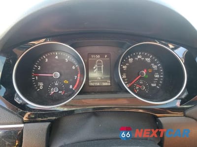 Zdjęcie 9 z 12 samochodu: 2016 VOLKSWAGEN JETTA VIN:3VWL17AJ4GM223494 - miniatura
