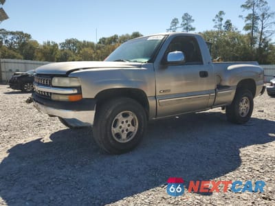 2000 CHEVROLET SILVERADO K1500 1GCEK14TXYZ209912 - główne zdjęcie licytacji z USA - miniatura
