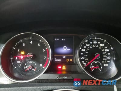 Zdjęcie 9 z 11 samochodu: 2015 VOLKSWAGEN GTI VIN:3VW5T7AUXFM004308 - miniatura