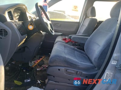 Zdjęcie 7 z 14 samochodu: 2001 HONDA ODYSSEY EX VIN:2HKRL18621H512604 - miniatura