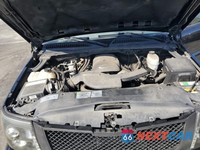 Zdjęcie 12 z 15 samochodu: 2005 CADILLAC ESCALADE LUXURY VIN:1GYEC63TX5R104112 - miniatura