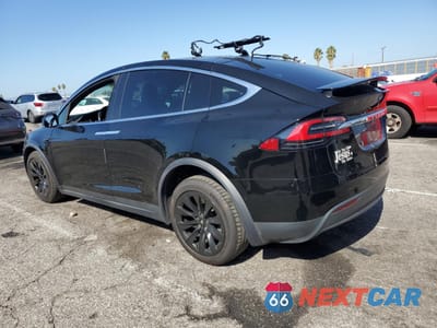 Drugie zdjęcie samochodu z przodu: 2018 TESLA MODEL X VIN:5YJXCAE2XJF113494 - miniatura