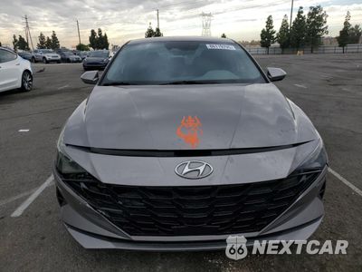 Piąte zdjęcie samochodu w środku: 2023 HYUNDAI ELANTRA BLUE VIN:KMHLM4AJ0PU038830 - miniatura