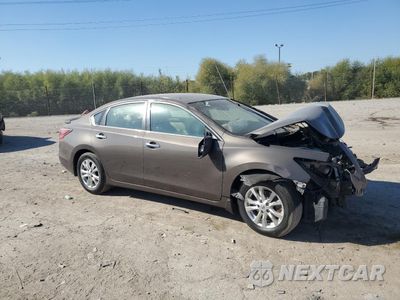 Czwarte zdjęcie samochodu z boku: 2014 NISSAN ALTIMA 2.5 VIN:1N4AL3AP2EN388308 - miniatura