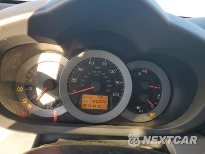Zdjęcie 9 z 13 samochodu: 2007 TOYOTA RAV4 VIN:JTMBD35V375096934 - miniatura
