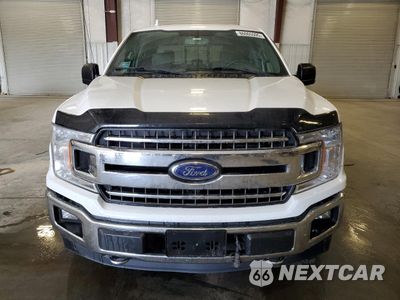 Piąte zdjęcie samochodu w środku: 2018 FORD F150 SUPERCREW VIN:1FTFW1E53JFA74241 - miniatura