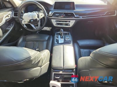 Zdjęcie 8 z 13 samochodu: 2022 BMW 740 I VIN:WBA7T2C08NCG88624 - miniatura