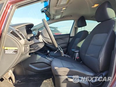 Zdjęcie 7 z 11 samochodu: 2018 KIA FORTE LX VIN:3KPFL4A7XJE171237 - miniatura