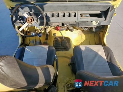 Zdjęcie 8 z 12 samochodu: 1992 JEEP WRANGLER / YJ S VIN:2J4FY19P1NJ537426 - miniatura