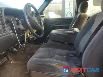 Zdjęcie 7 z 13 samochodu: 2005 CHEVROLET SILVERADO 3500 WORK VIN:1GCJK33235F864509 - miniatura