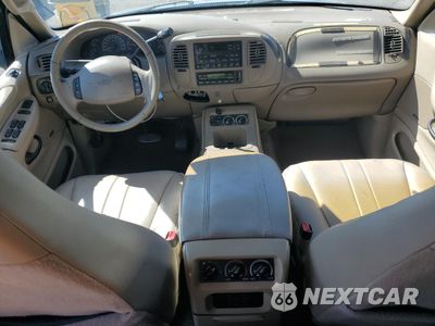 Zdjęcie 8 z 16 samochodu: 2000 FORD EXPEDITION EDDIE BAUER VIN:1FMRU17LXYLA79362 - miniatura