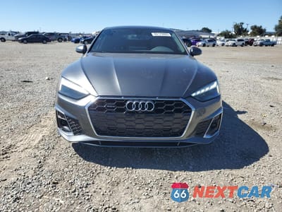 Piąte zdjęcie samochodu w środku: 2022 AUDI A5 PREMIUM PLUS 45 VIN:WAUFACF51NA018842 - miniatura