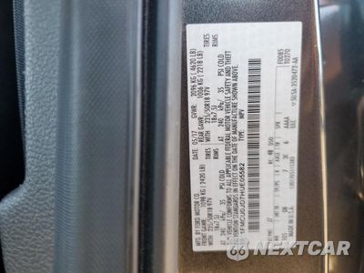 Zdjęcie 13 z 14 samochodu: 2017 FORD ESCAPE TITANIUM VIN:1FMCU0JD7HUE05582 - miniatura