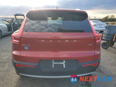 Zdjęcie 6 z 14 samochodu: 2019 VOLVO XC40 T5 MOMENTUM VIN:YV4162UK0K2060472 - miniatura