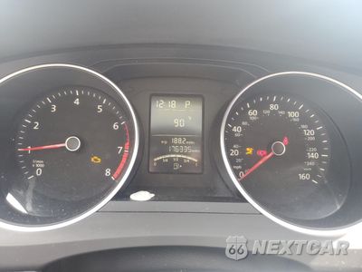 Zdjęcie 9 z 14 samochodu: 2015 VOLKSWAGEN JETTA SE VIN:3VWD17AJXFM240044 - miniatura