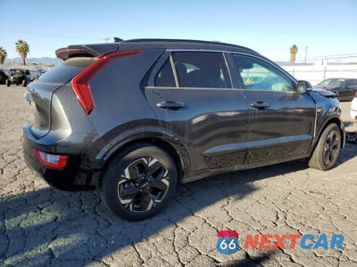 Trzecie zdjęcie samochodu z tyłu: 2024 KIA NIRO WIND VIN:KNDCR3L18R5103269 - miniatura