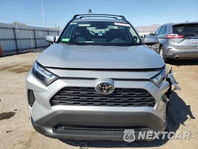 Piąte zdjęcie samochodu w środku: 2025 TOYOTA RAV4 XLE VIN:2T3W1RFVXSW412696 - miniatura