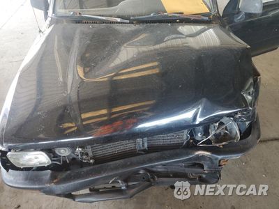 Zdjęcie 11 z 12 samochodu: 1992 TOYOTA PICKUP 1/2 TON SHORT WHEELBASE VIN:JT4RN81A9N0088603 - miniatura