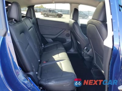 Zdjęcie 11 z 13 samochodu: 2025 TESLA MODEL Y VIN:7SAYGDEE6SF305777 - miniatura