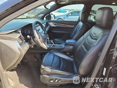 Zdjęcie 7 z 13 samochodu: 2020 CADI XT6 VIN:1GYKPERSXLZ107881 - miniatura