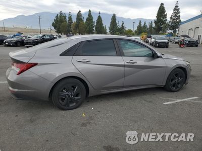 Trzecie zdjęcie samochodu z tyłu: 2023 HYUNDAI ELANTRA BLUE VIN:KMHLM4AJ0PU038830 - miniatura