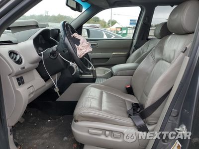 Zdjęcie 7 z 15 samochodu: 2010 HONDA PILOT TOURING VIN:5FNYF4H90AB035412 - miniatura