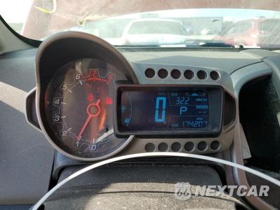 Zdjęcie 9 z 11 samochodu: 2014 CHEVROLET SONIC LS VIN:1G1JA5SH5E4210331 - miniatura