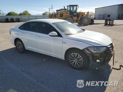 Czwarte zdjęcie samochodu z boku: 2021 VOLKSWAGEN JETTA S VIN:3VWC57BU3MM031301 - miniatura